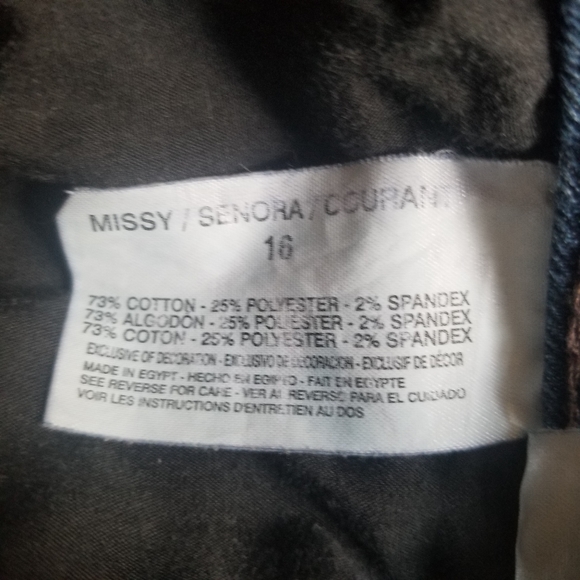 Gloria Vanderbilt  Jeans - Picture 2 of 4